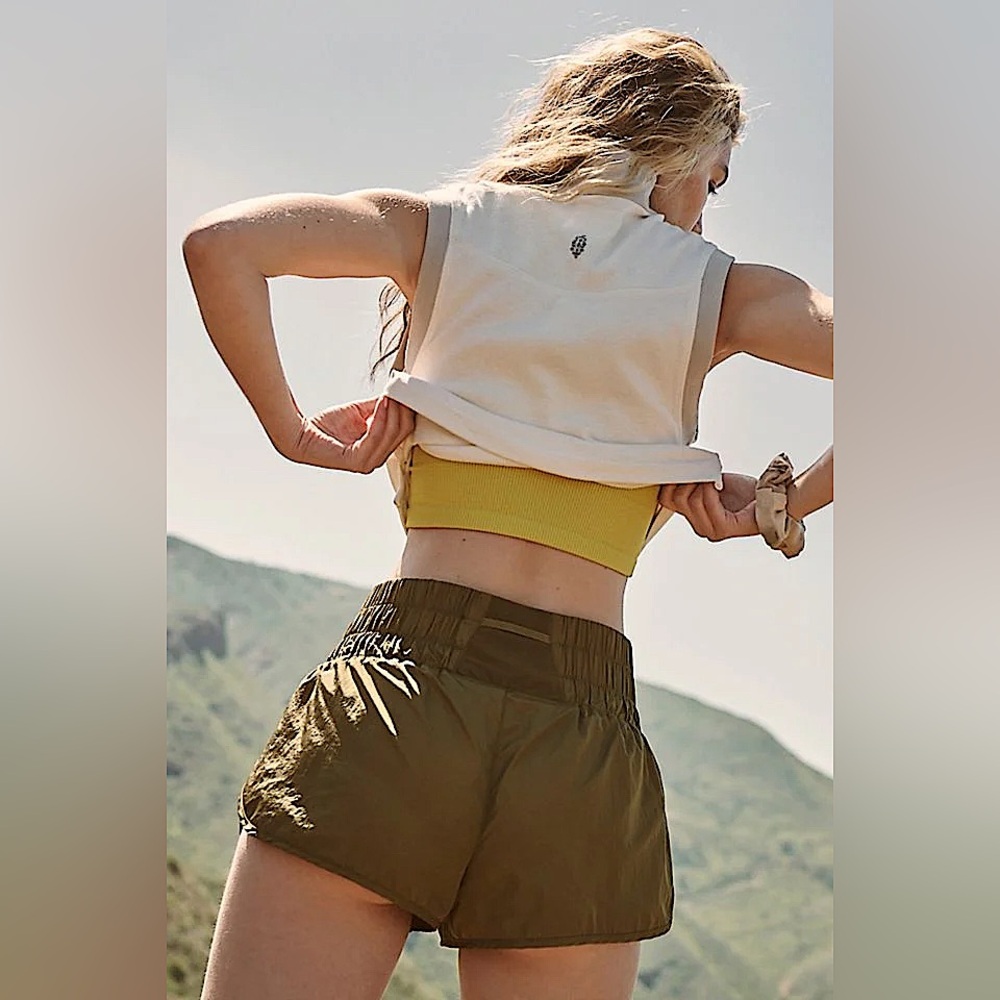 NWT! Free People Way Home Short- Army- Size M
